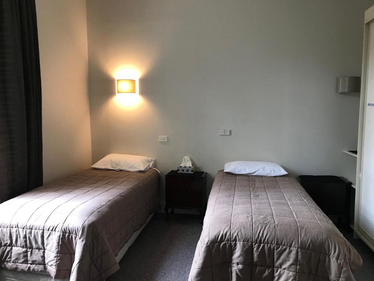 Lovett Lodge Invercargill Buitenkant foto